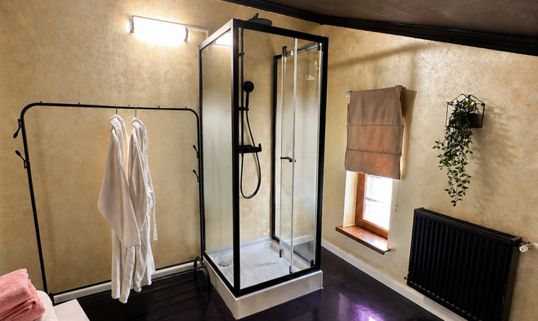 Deluxe room PINK 9 cu jacuzzi